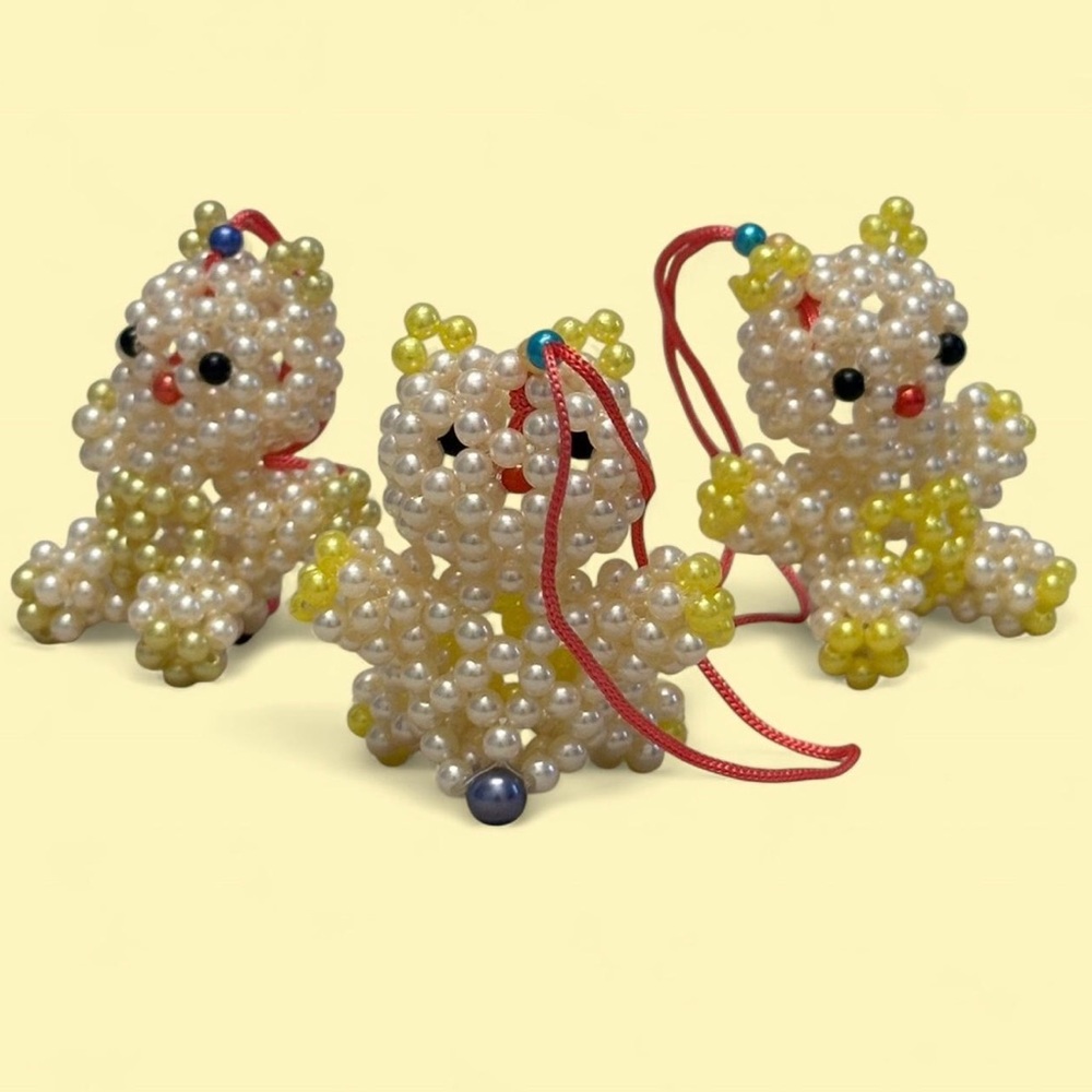 ✨ 3-Piece Beaded Holiday Bear Ornament Set – White & Yellow (Handmade) ✨